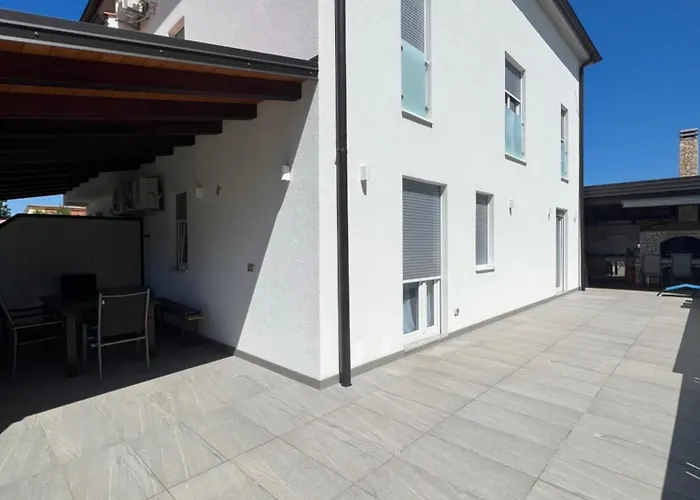 Apartament Maslina *