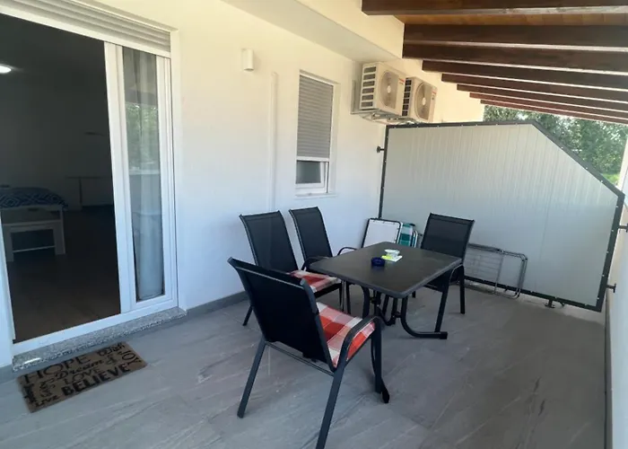 Maslina Apartament